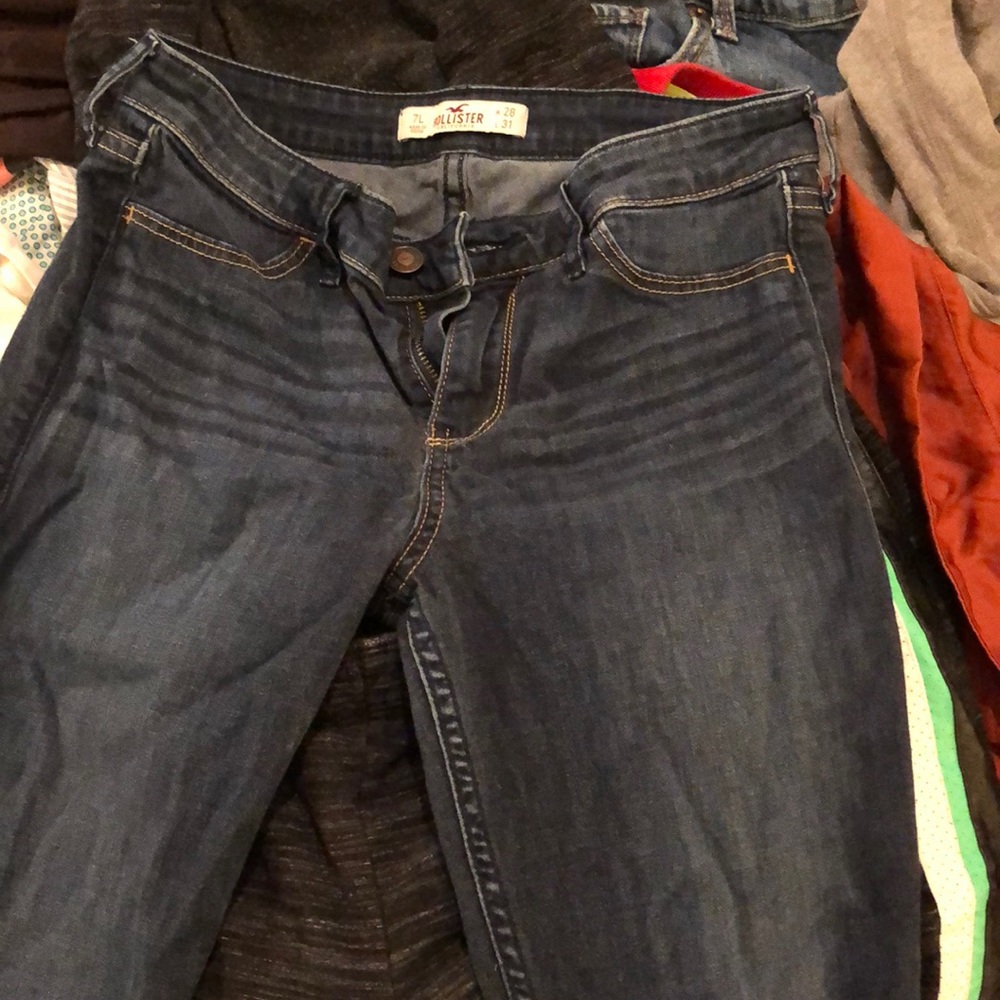 Like new hollister jeans 28/long